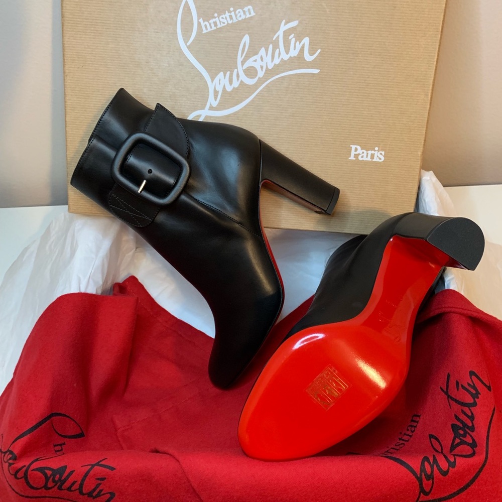 Christian Louboutin Tres Olivia